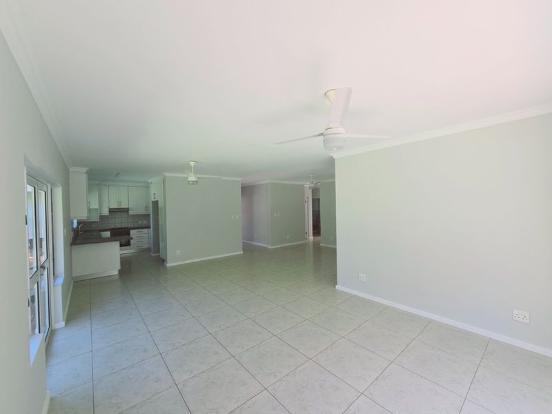 House for RENTAL in Beverly Hills available IMMEDIATELY - Photo 5