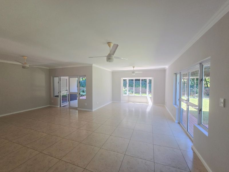 House for RENTAL in Beverly Hills available IMMEDIATELY - Photo 6