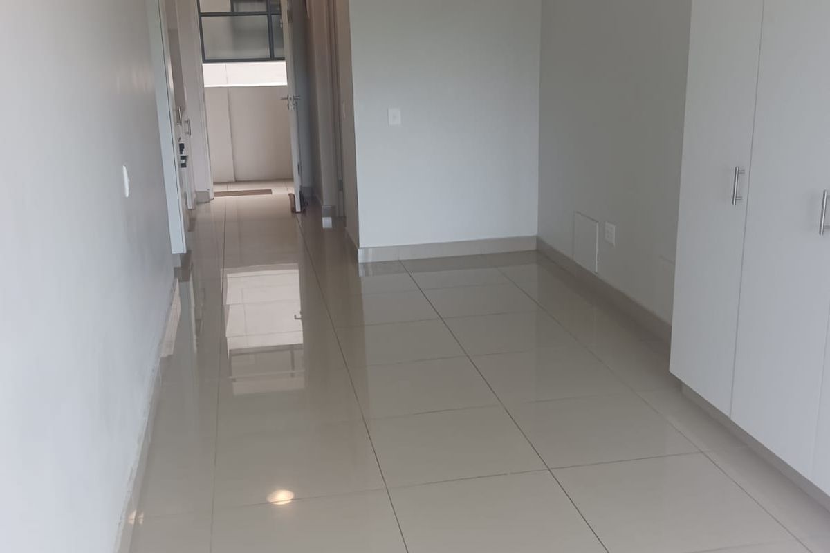 Studio Unit in Umhlanga Ridge - Photo 4