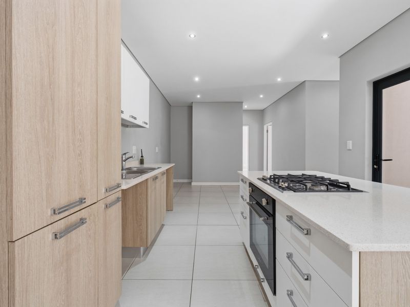 A Rare Find in this Pristine off the grid Complex in Ballito. - Photo 10