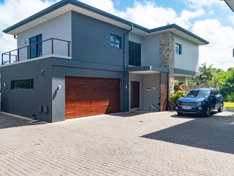 Family Home in the Heart of Salt Rock - Photo 4