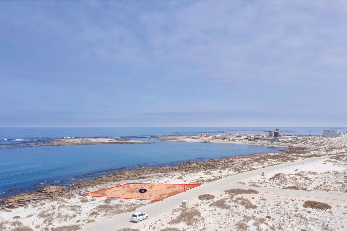 Soaring Views at Owen Bay - Photo 4