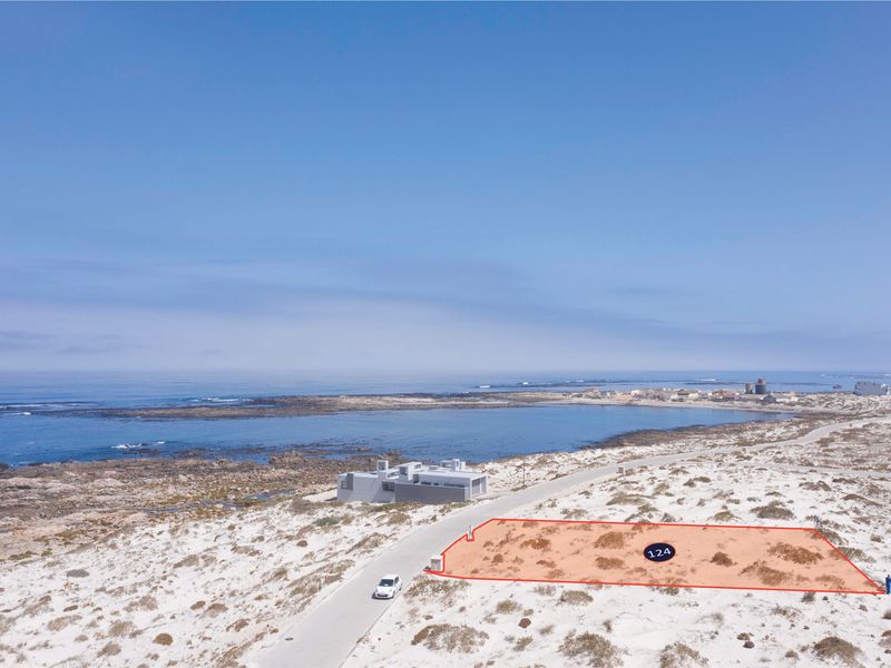 Wave-Watcher’s Wonder - Photo 4