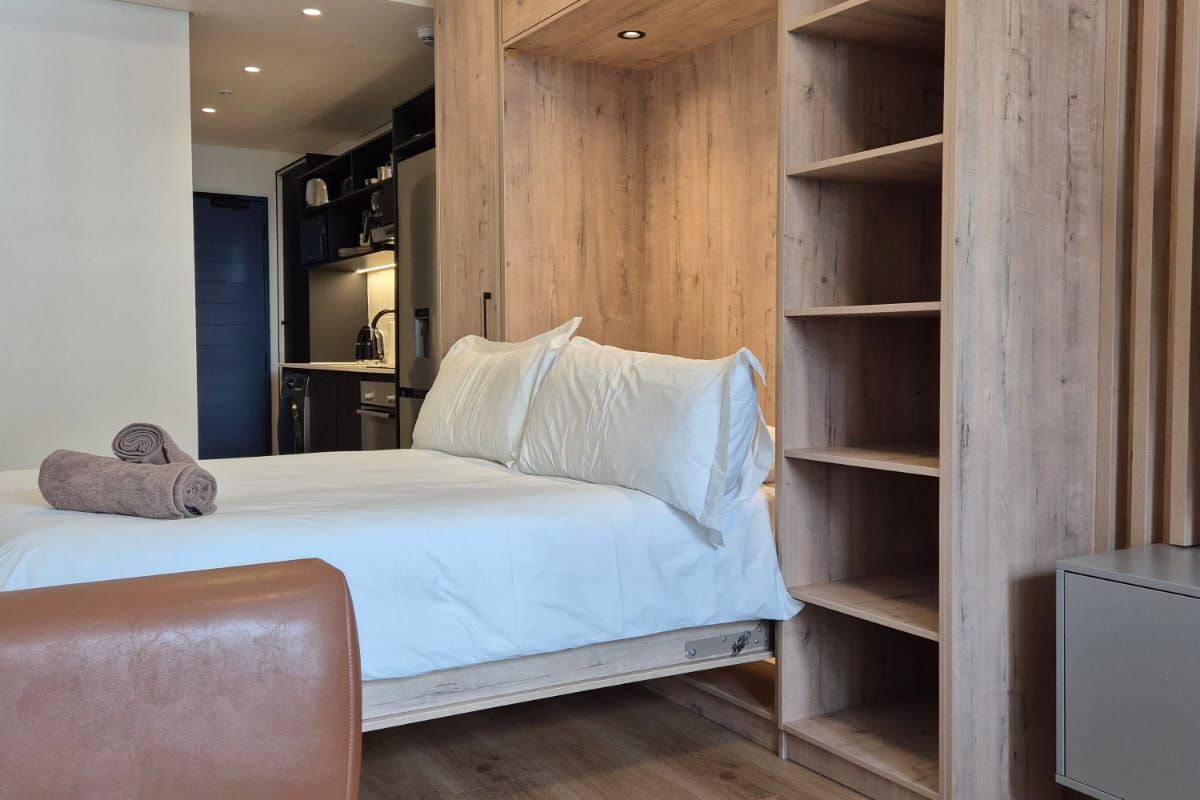 Cozy Micro Apartment At Station House - Photo 5