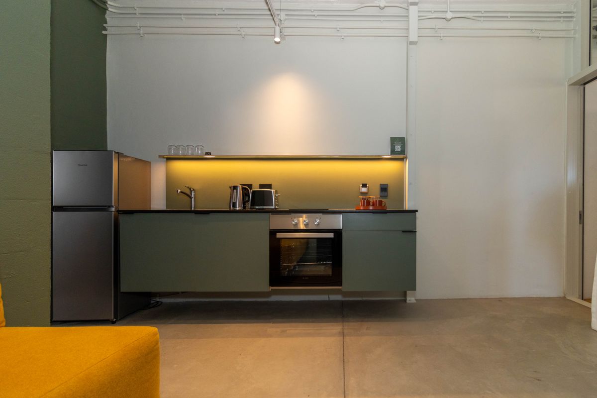 Investors Dream Apartment In Gardens - Photo 5