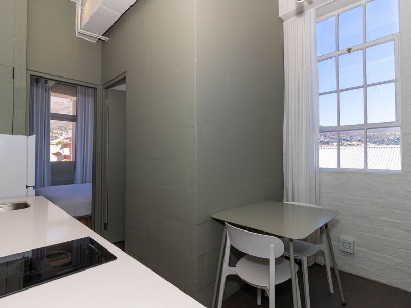 High-Yield Furnished Investment Apartment | Gardens, Cape Town - Photo 4