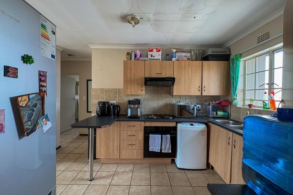 Two bedroom apartment for sale in Minnebron - Photo 2