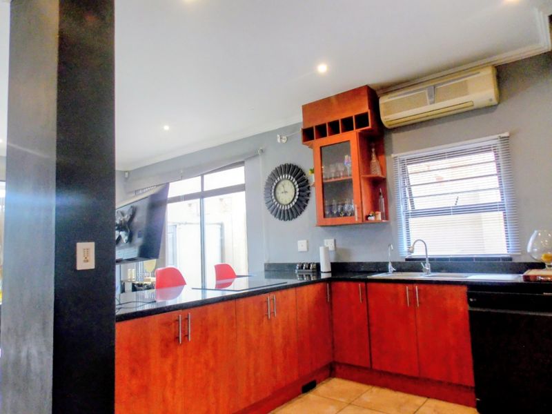 Modern Luxury Living in Leloko Estate – Where Style Meets Comfort! - Photo 10