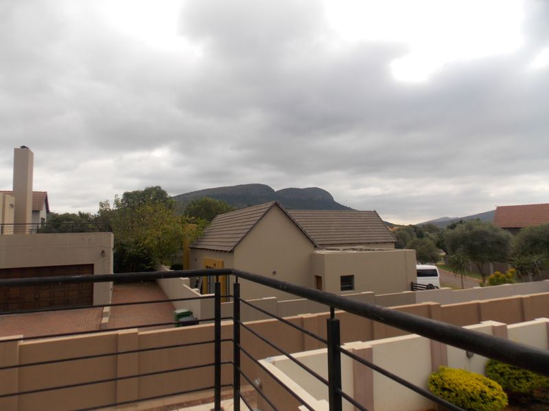 Modern Luxury Living in Leloko Estate – Where Style Meets Comfort! - Photo 5