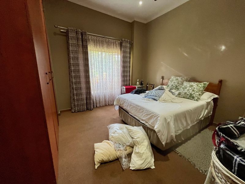 3 Bedroom House to Let in Secure Estate - Photo 7