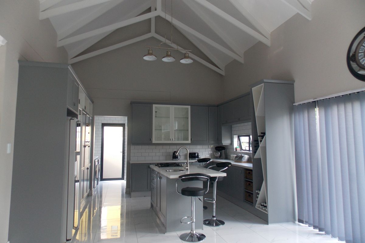 Sleek & Modern Family Living in Leloko Lifestyle Estate with Pool & Entertainer’s Patio - Photo 5