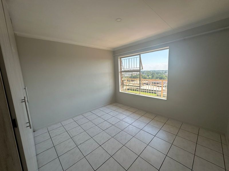Flat Rental Monthly In Pretoria - Photo 8