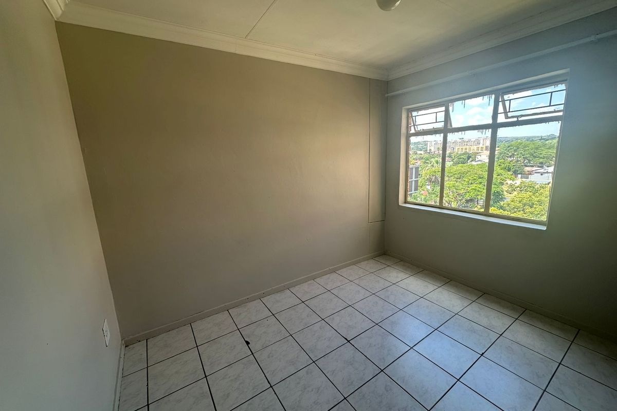 Flat Rental Monthly In Pretoria - Photo 5