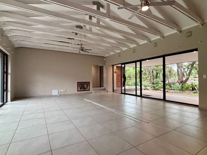 MODERN 3 BEDROOM HOUSE TO LET IN SECURE ESTATE - Photo 7