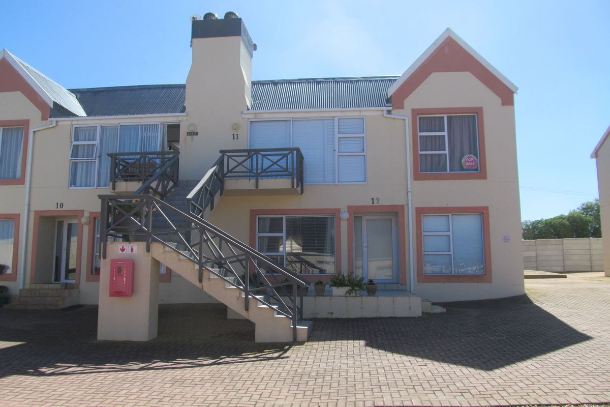 Luxury Lock-Up-and-Go Apartment in Gouritsmond - Photo 3