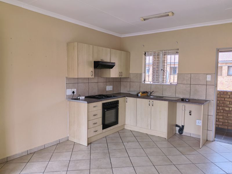 Bachelor to let - Photo 2