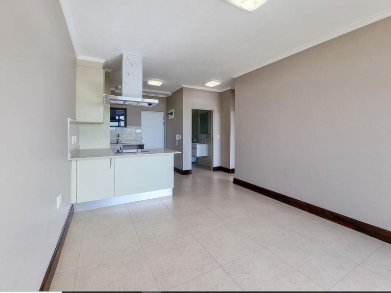 Lovely 2 Bedroom Apartment to let in Umhlanga Ridge with some sea views - Photo 8