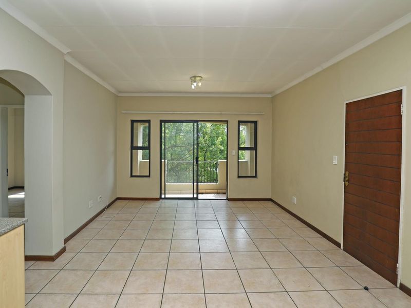 2 Bedroom Apartment for Sale in Stone Crest - Photo 5