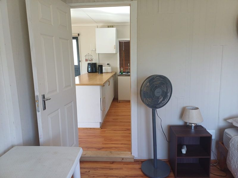 3-bedroom furnished home - Photo 10