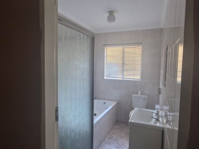 Cozy 3-bedroom townhouse for rent! - Photo 5