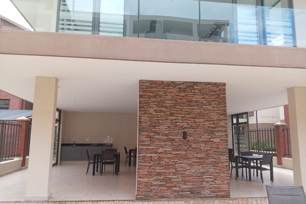 Luxury Studio Apartment in Umhlanga Ridge - Photo 4