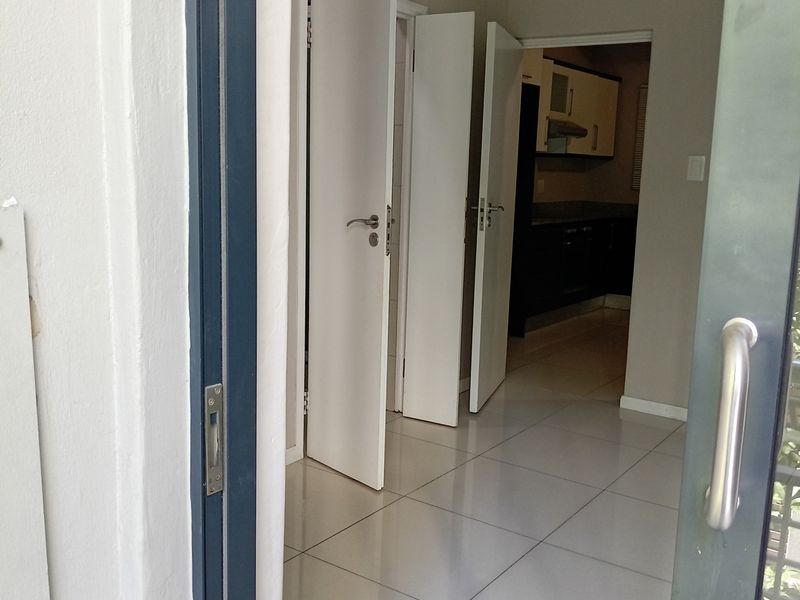 Luxury 1 Bedroom Apartment in Urban Park, Umhlanga - Photo 10