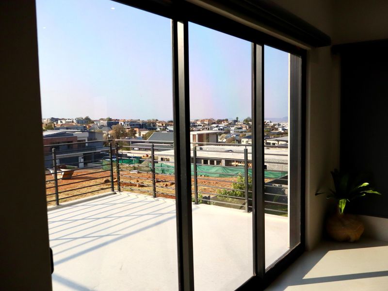 Luxury 5-bedroom family home for sale! - Photo 2