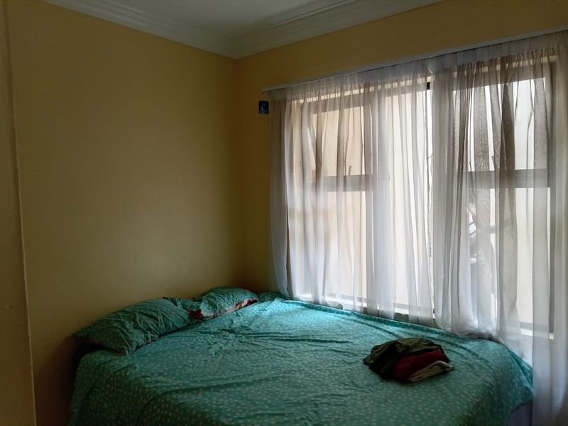 2 bed apartment in IL Palazzo, Umhlanga - Photo 8