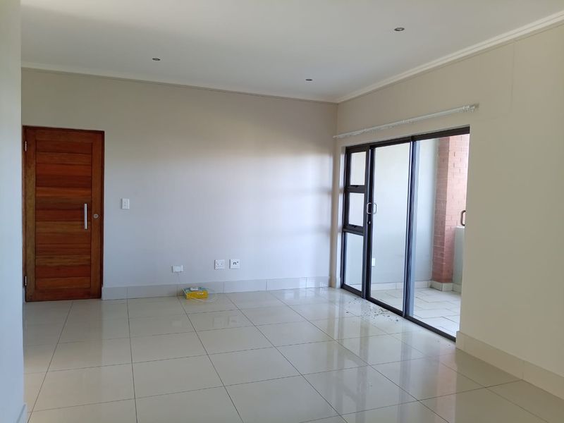 *Lovely 2-Bedroom Family Home in Secure Complex!* - Photo 9