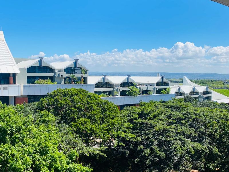 Spacious 3-Bedroom, 3-Bathroom Apartment To Let - Photo 7