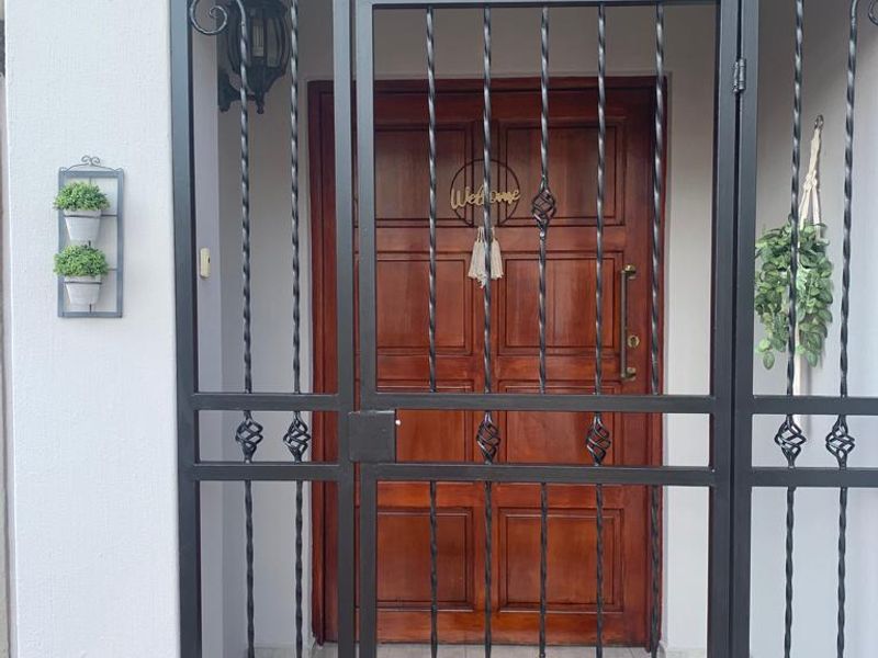 3 Bed House in Faerie Glen - Photo 3