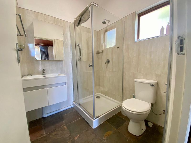 Garden Cottage Rental Monthly In Mossel Bay - Photo 8