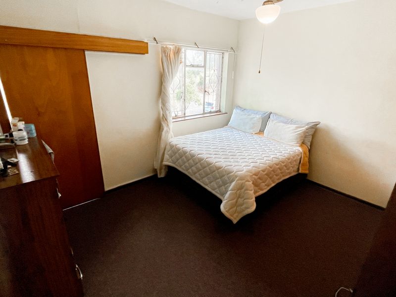 2 BED 1 BATH APARTMENT AND GARAGE FOR SALE - Photo 7