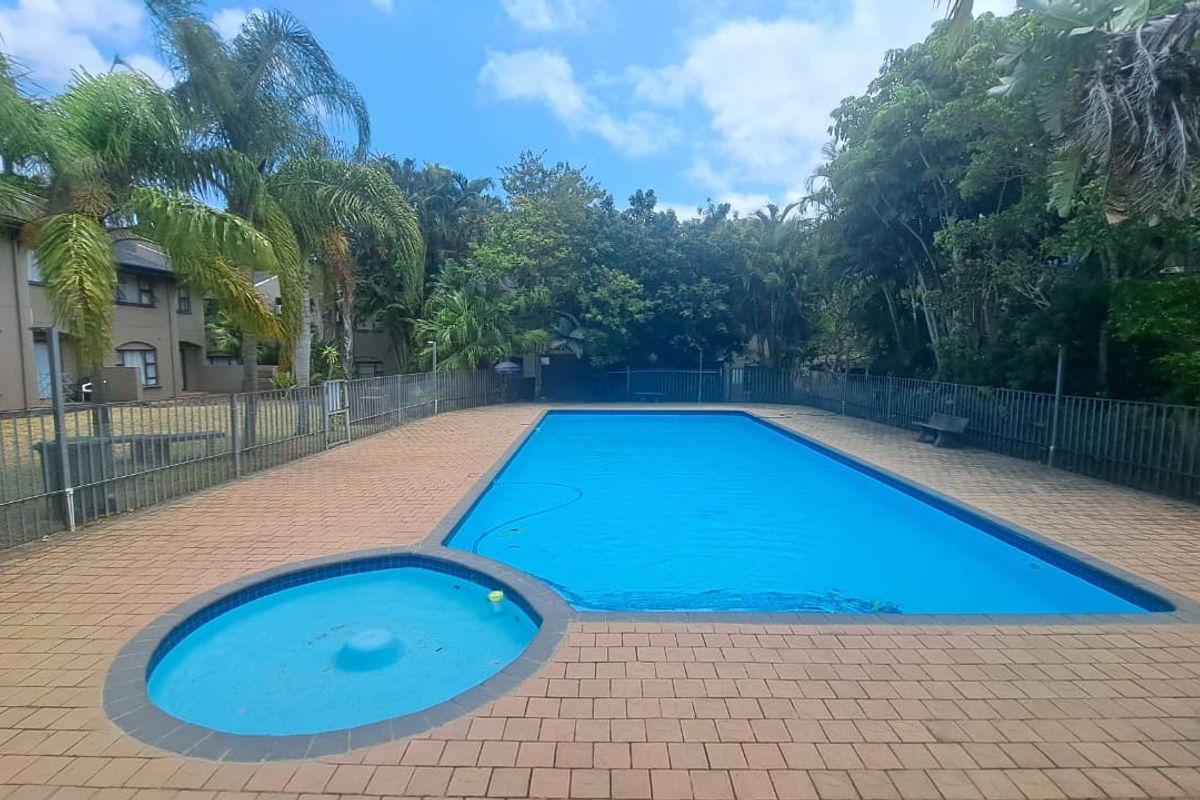 Unique Opportunity – Stylish Home in a Highly Sought After Complex - Photo 2