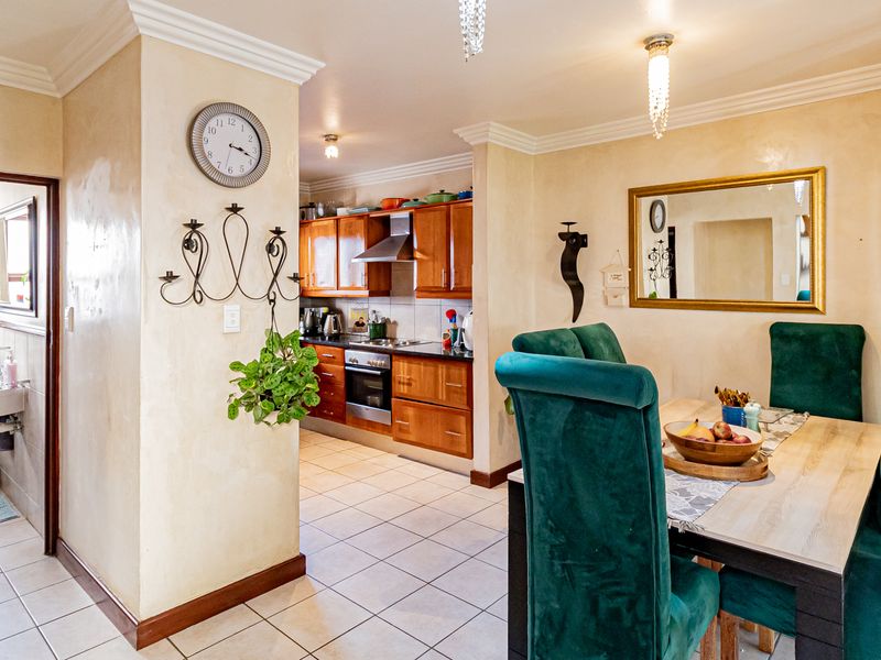 Townhouse For Sale In Sandton - Photo 6