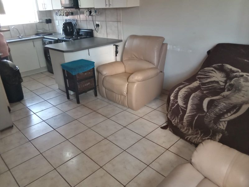 Duplex For Sale In Roodepoort - Photo 7