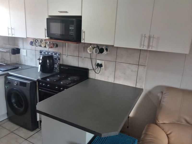 Duplex For Sale In Roodepoort - Photo 3