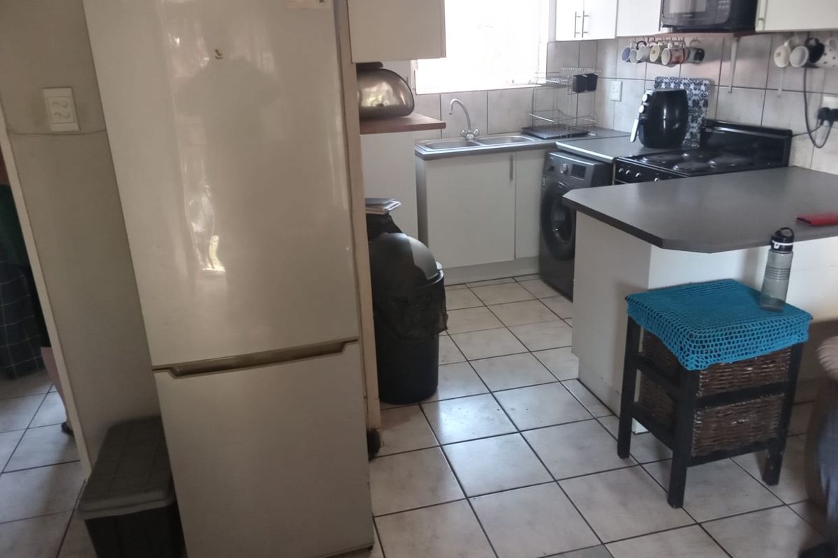 Duplex For Sale In Roodepoort - Photo 4