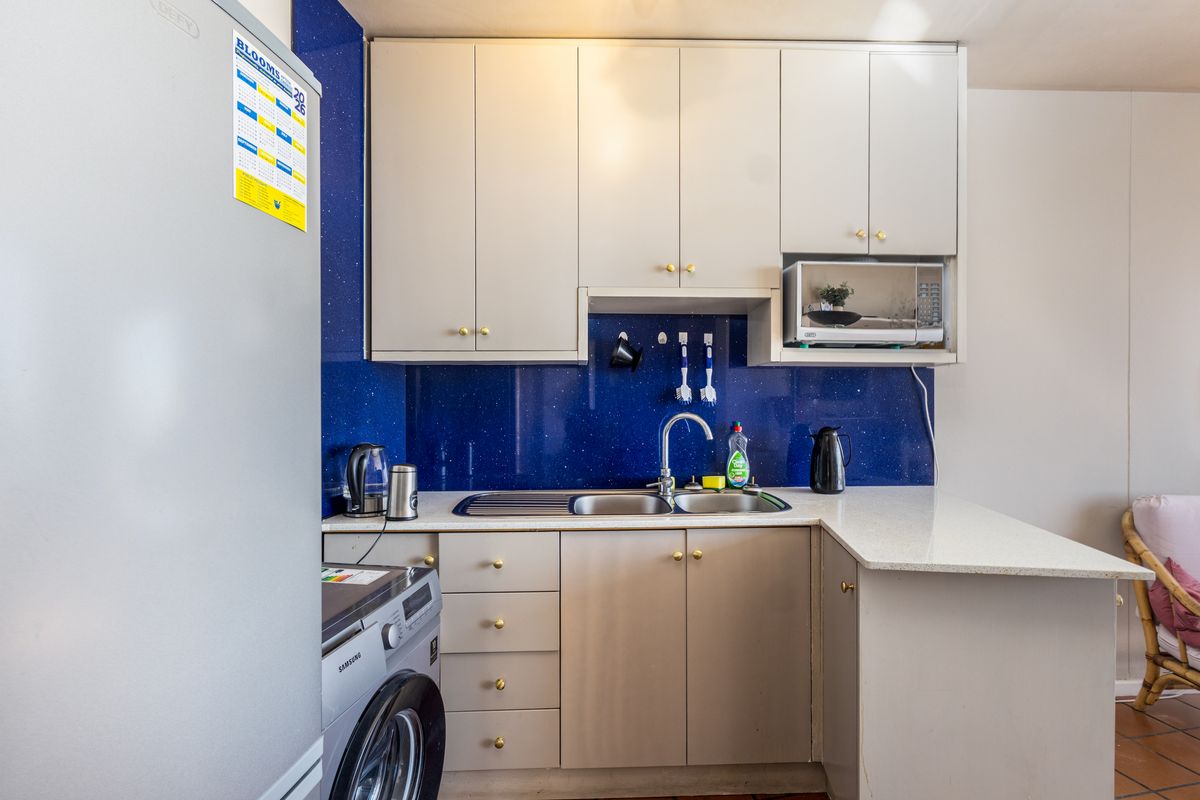 Fully Furnished 2-Bedroom Apartment in Disa Park – Available 1 May to 30 November - Photo 3