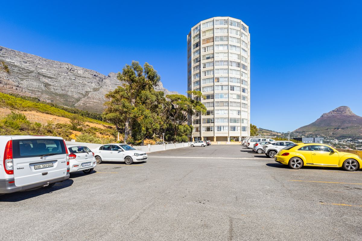 Fully Furnished 2-Bedroom Apartment in Disa Park – Available 1 May to 30 November - Photo 2