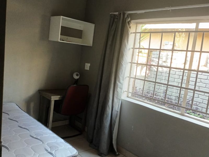 Student accommodation house - Photo 5