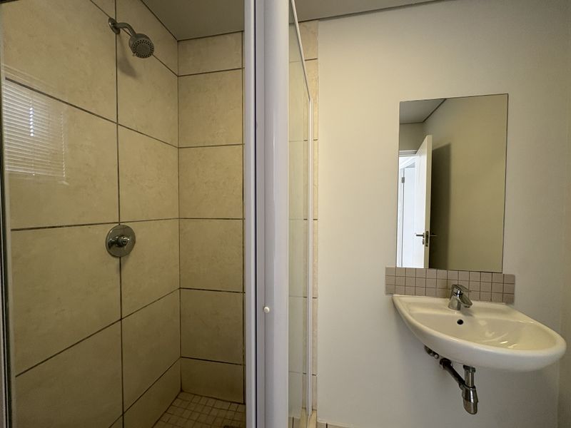 COSY ONE-BEDROOM APARTMENT - Photo 6