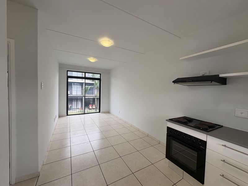 COSY ONE-BEDROOM APARTMENT - Photo 5