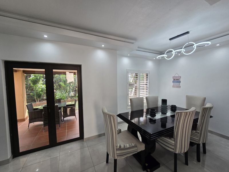 Sole Mandate - Large Family Duplex in sought after estate - Photo 7