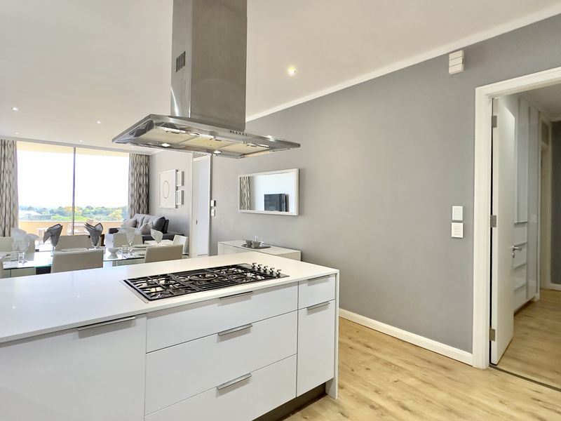 Fully Furnished 2-Bedroom Apartment – Central Square, Sandton - Photo 4