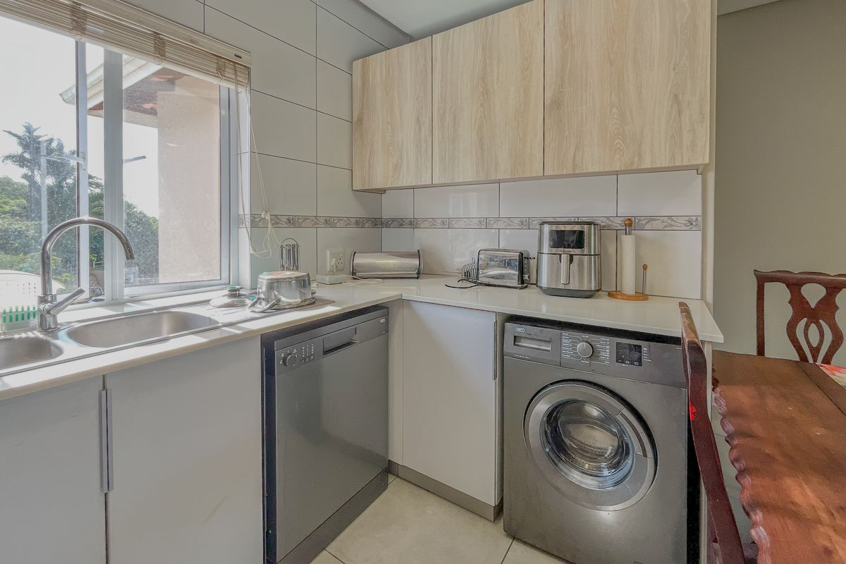 Investor-Ready 2 Bed with Dual En-Suites & Modern Finishes - Photo 5