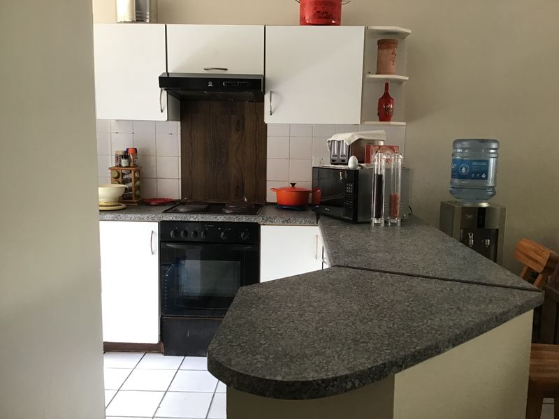 Well Priced 3 Bedroom Simplex in Meer En See Richards Bay Ideal for Modern Living - Photo 2