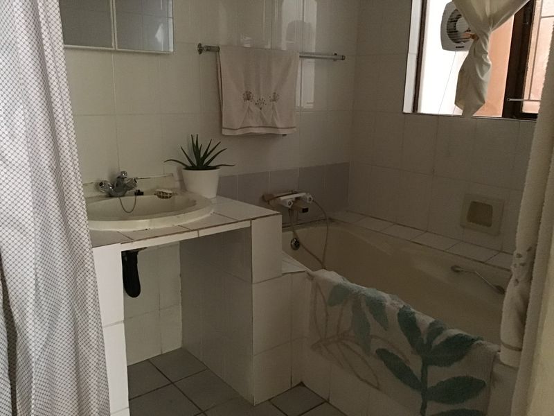 Well Priced 3 Bedroom Simplex in Meer En See Richards Bay Ideal for Modern Living - Photo 9