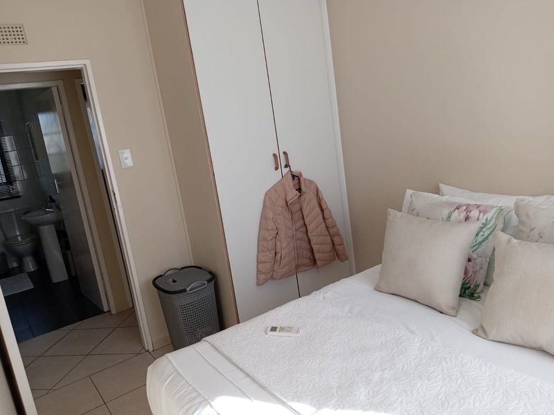 Discover Peaceful Living in This Charming Meerensee Simplex - Photo 8