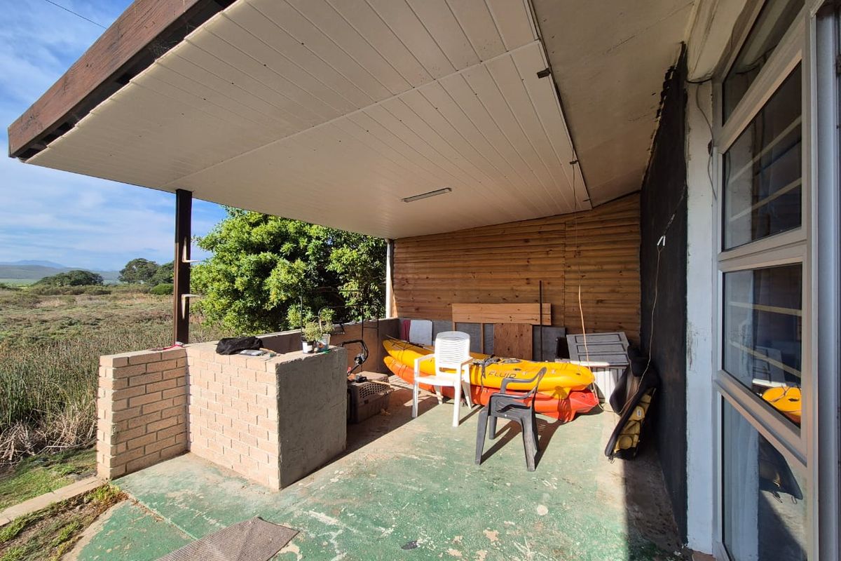 4 bedroom home for sale - Photo 4